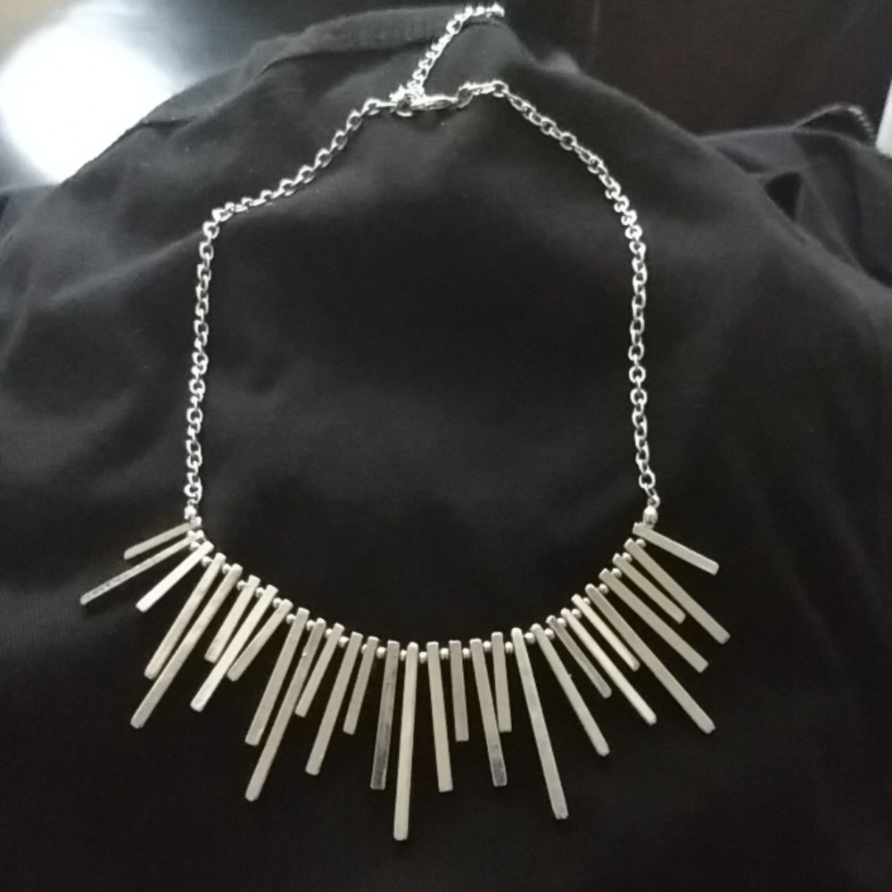 Silver Metal Fringe Collar Necklace, 18"